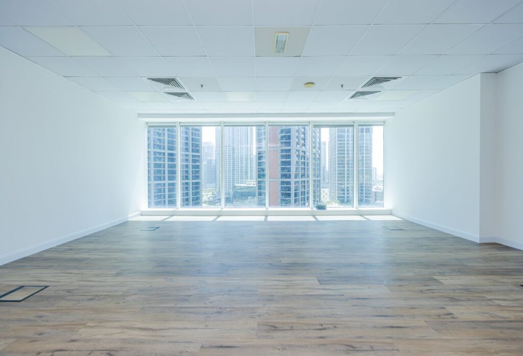Unfurnished | Open Plan Layout | Near Metro
