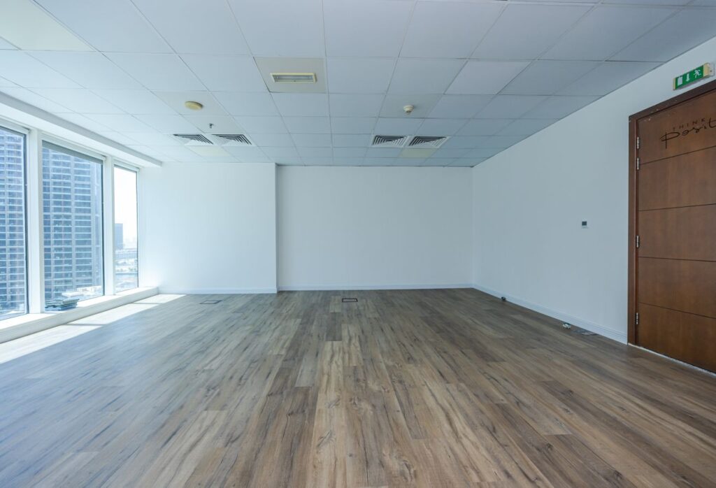 Unfurnished | Open Plan Layout | Near Metro