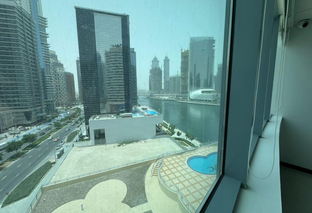 Unfurnished | Spacious | Vacant | Canal View