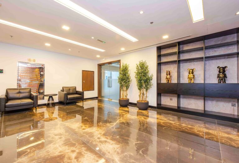 Half Floor Office | Fully Furnished | Canal View