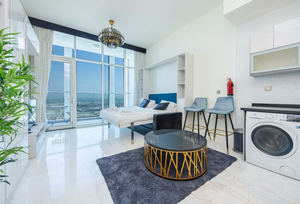 High-Floor | Furnished | Balcony Road View